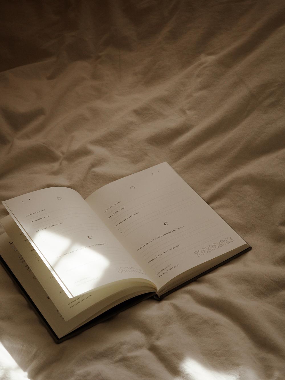 Dziennik wdzięczności w terapii – jak wspiera proces leczenia