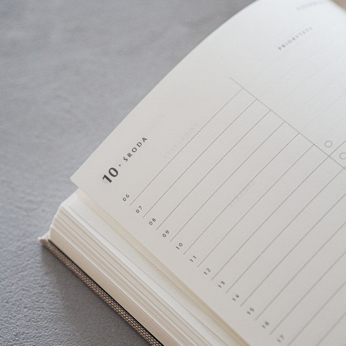 Kalendarz dzienny 2026 - RED VELVET