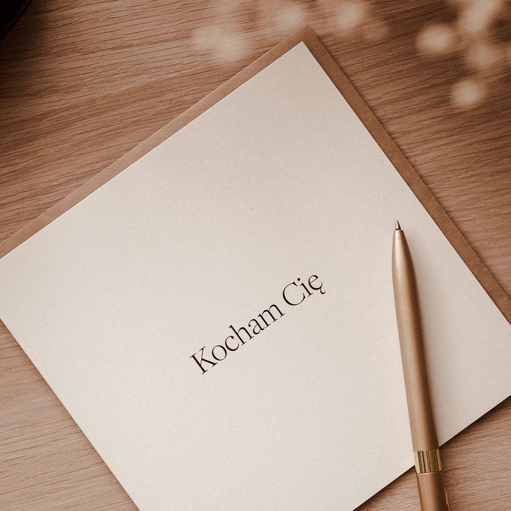 Kartka z napisem Kocham Cię