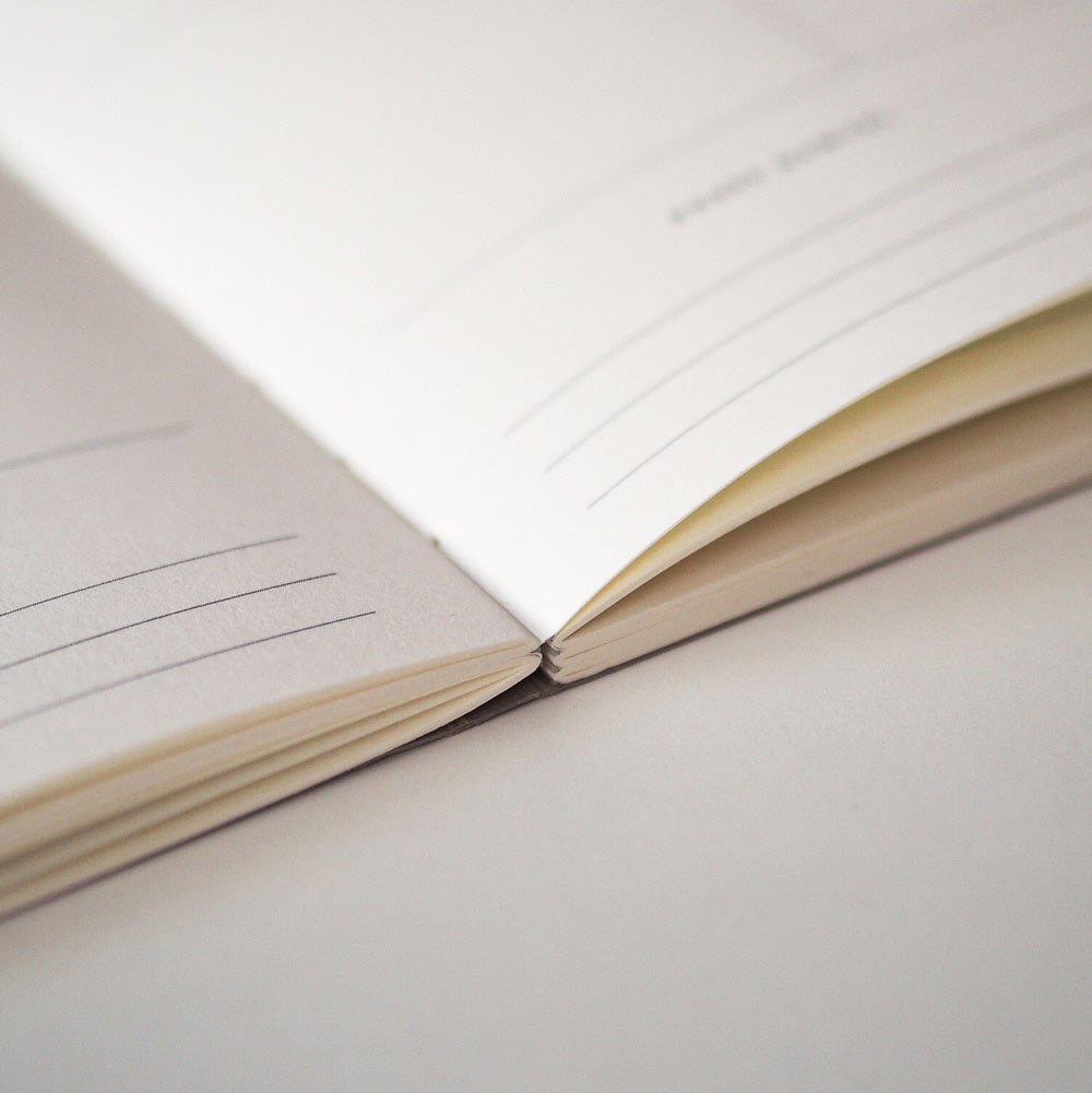 Planer tygodniowy rozkładany na płasko