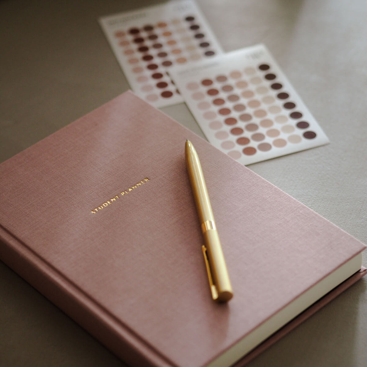 Kalendarz akademicki 2025/2026 - DUST PINK