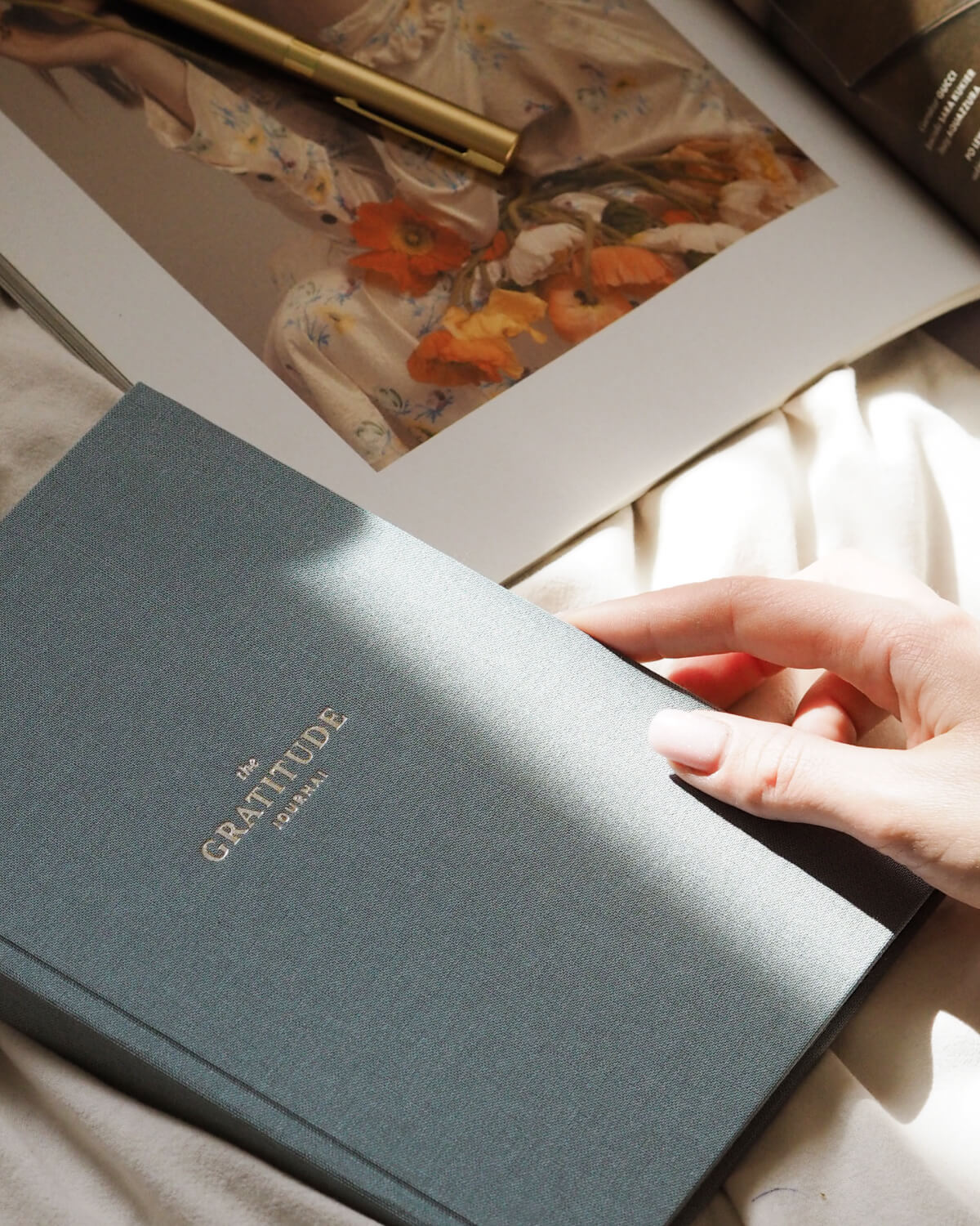niebieski dziennik wdzięczności Gratitude Journal