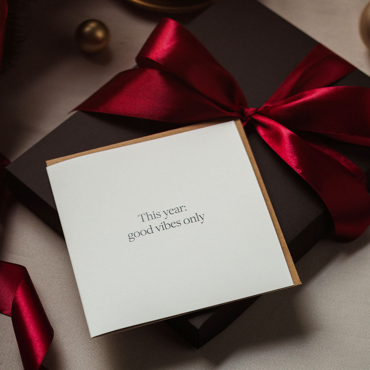 Kartka okolicznościowa THIS YEAR: ONLY GOOD VIBES