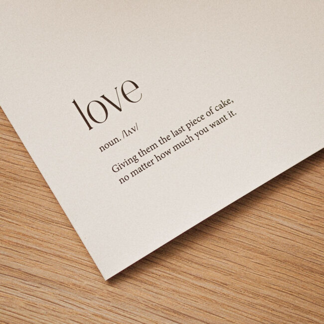 Kartka okolicznościowa z napisem Love